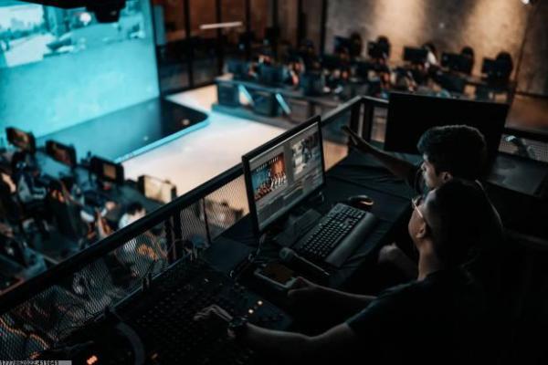 体育商学院零基础培训课程体系解析